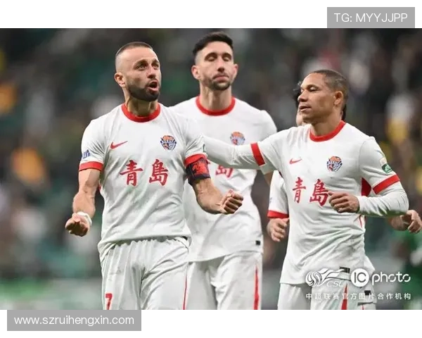 萨里奇上演帽子戏法海牛终场前再进一球锁定胜局掀起胜利狂潮